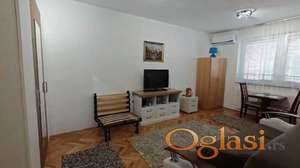 Prodajem stan Novi Sad Grbavica VLASNIK